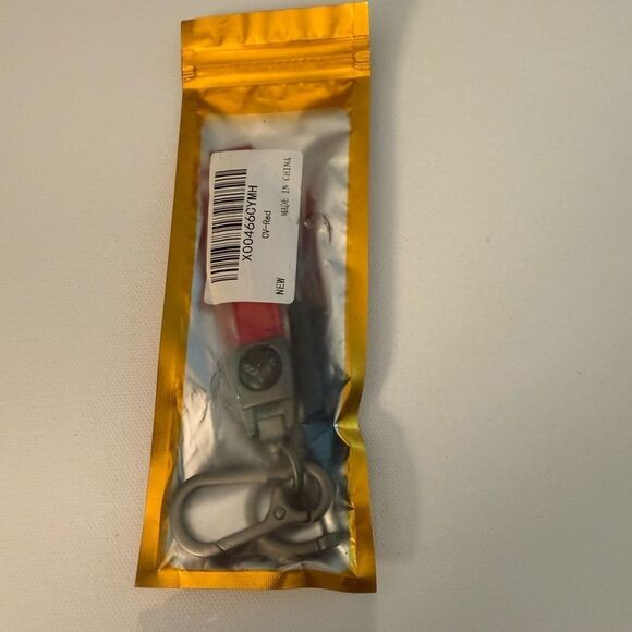 Corvette Key Fob Keychain in Red Leather with Logo NWT - Picture 4 of 4